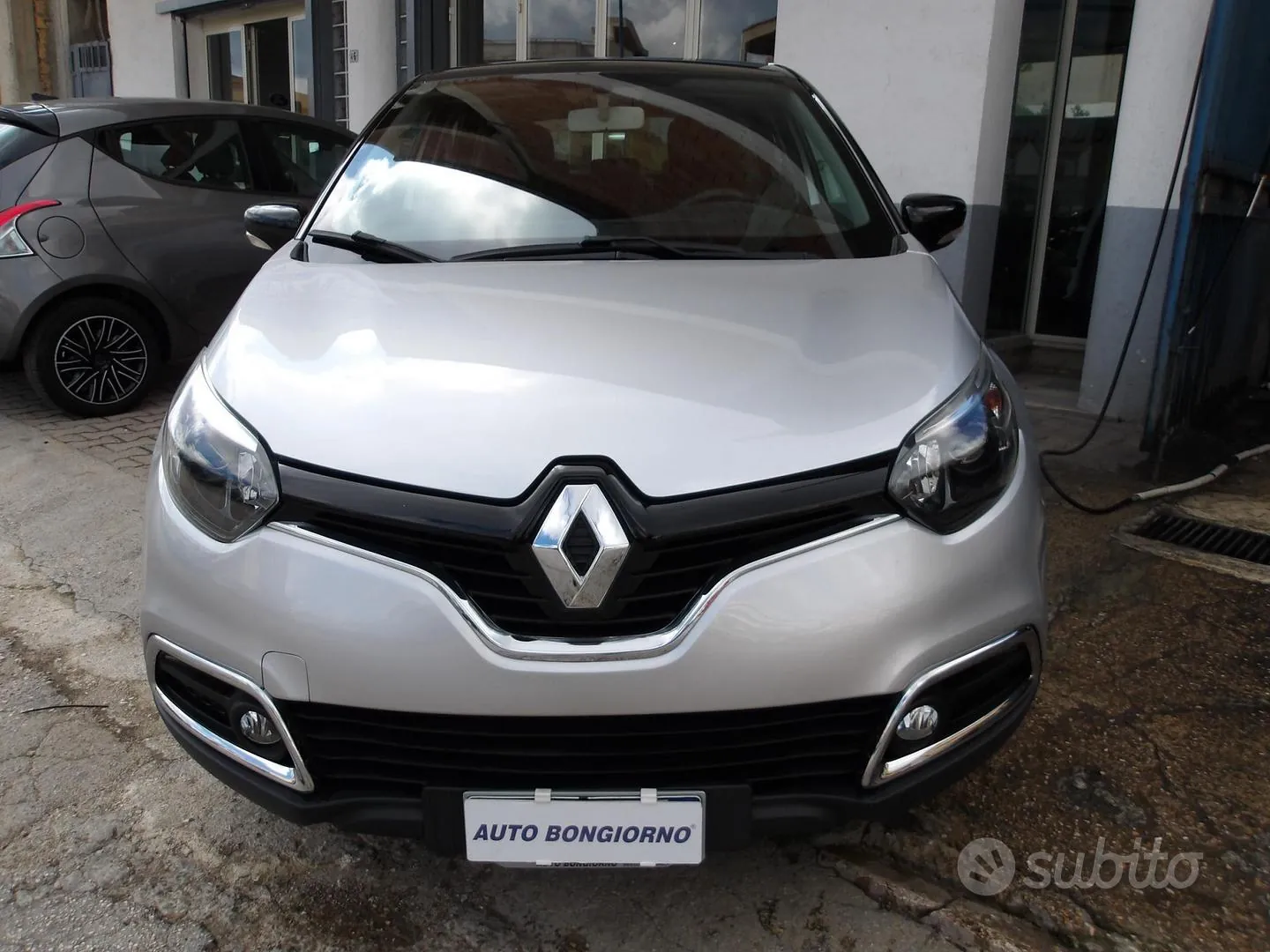 Renault Captur 2017 photo 2