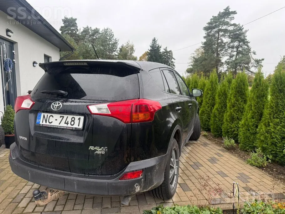 Toyota Rav4 2013 photo 2
