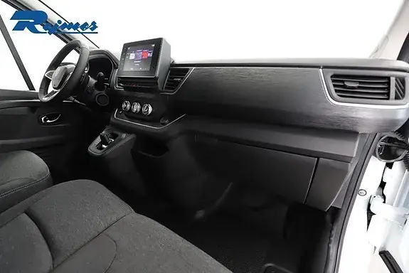 Renault Trafic 2027 photo 4