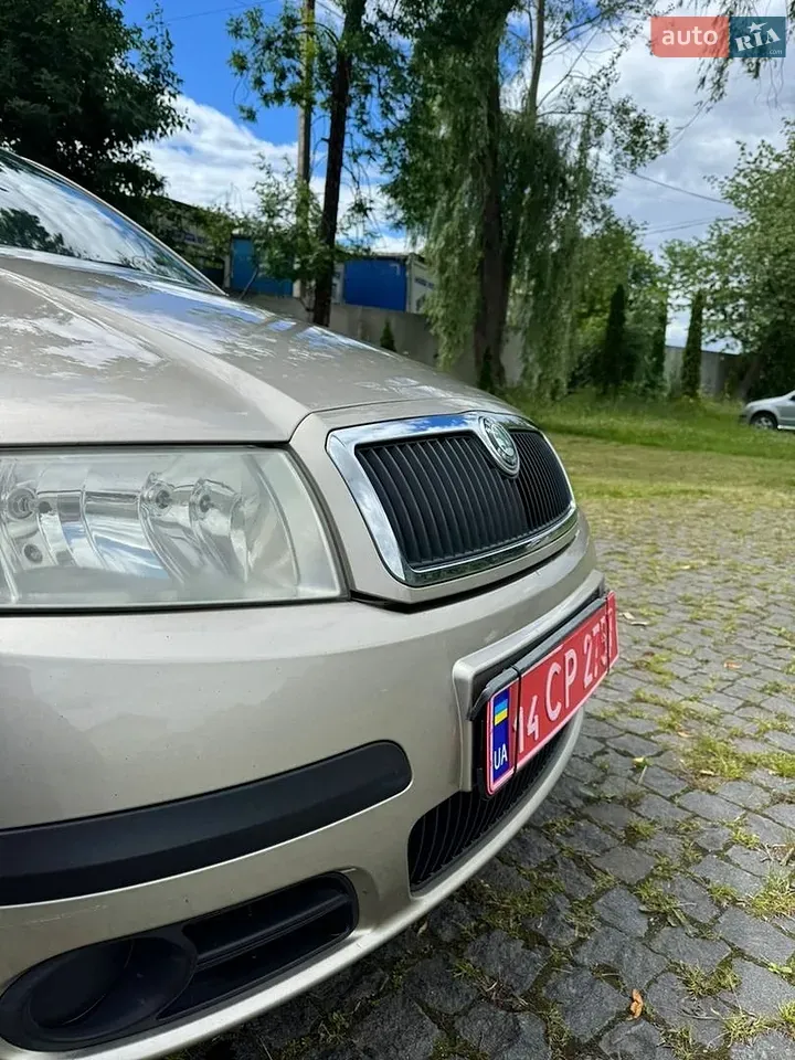 Skoda Fabia 2005 photo 5