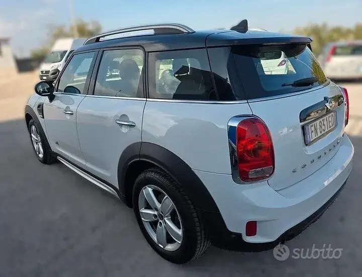 Mini Countryman 2018 photo 3