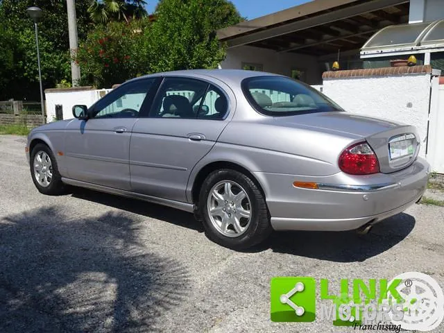 Jaguar S-Type 2000 photo 4