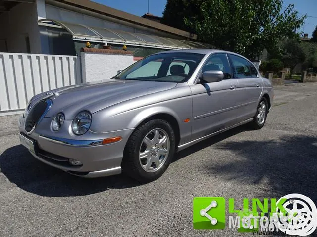 Jaguar S-Type 2000 photo 2