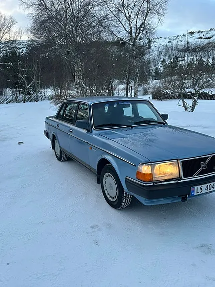 Volvo 240