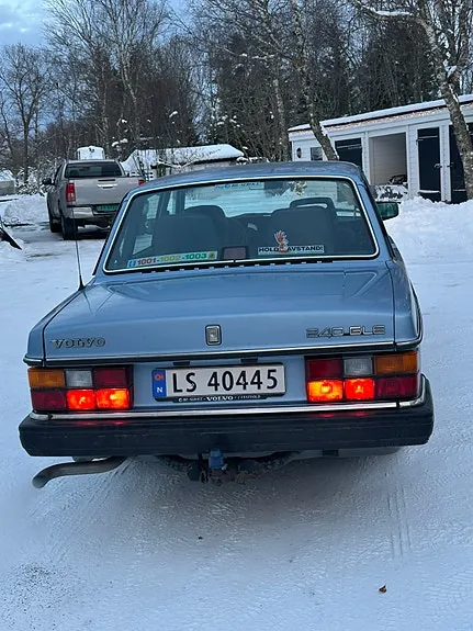 Volvo 240 1988 photo 5