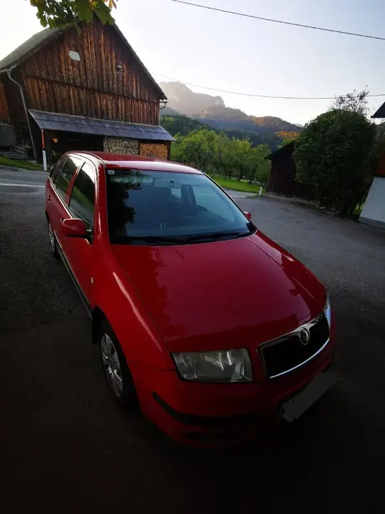 Skoda Fabia 2006 photo 2