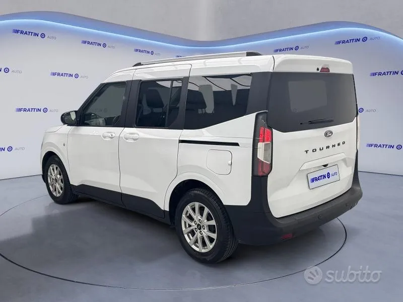 Ford Tourneo Courier 2024 photo 2