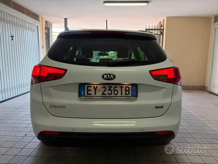 Kia Ceed 2015 photo 5