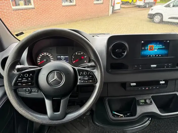 Mercedes-Benz Sprinter 2019 photo 3