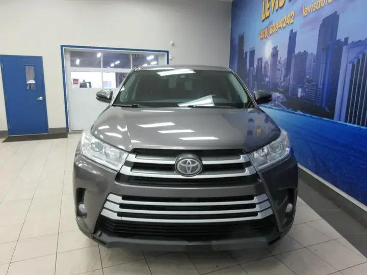 Toyota Highlander 2017 photo 4