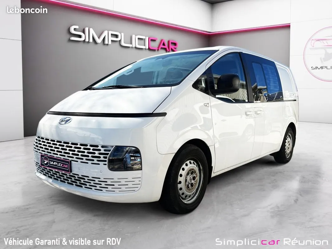 Hyundai Staria 2024 photo 4