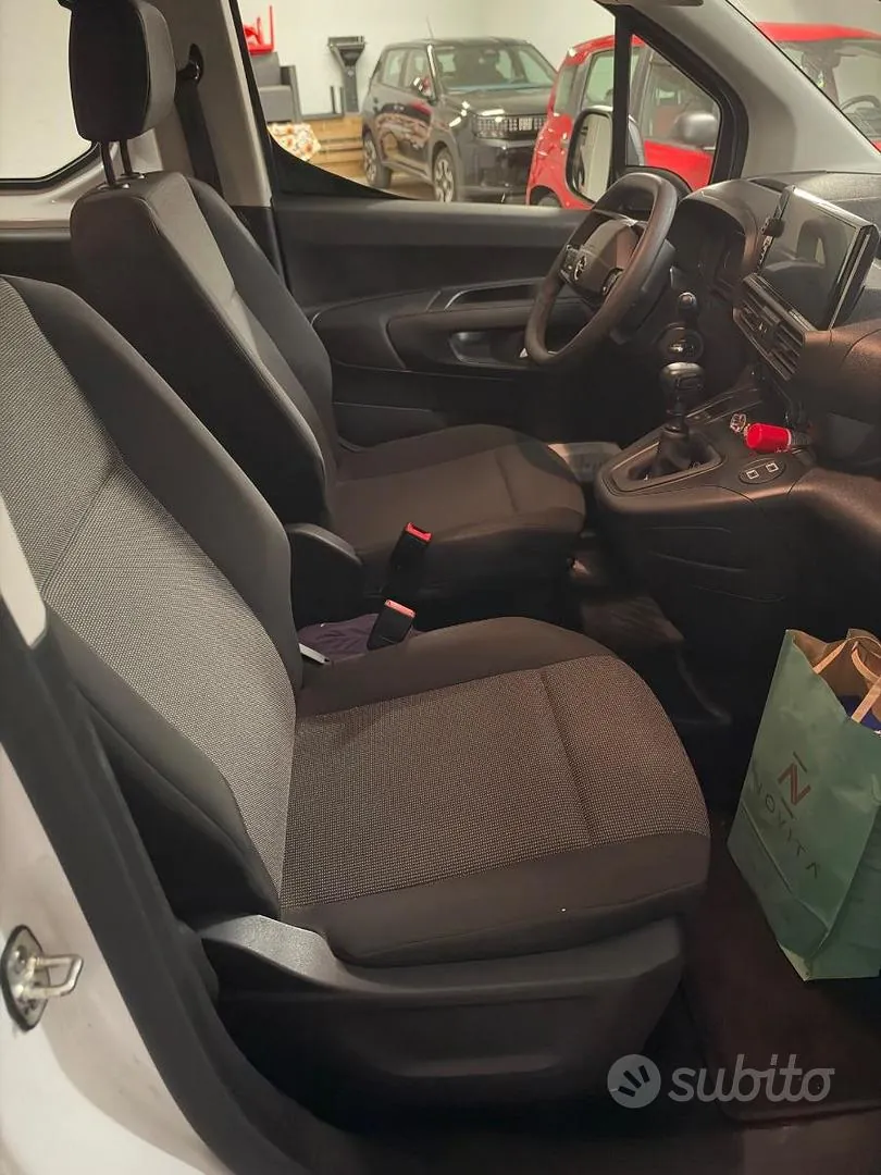 Opel Combo 2025 photo 2