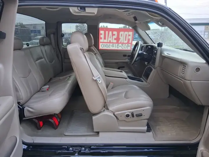 Chevrolet 3500Hd 2004 photo 4