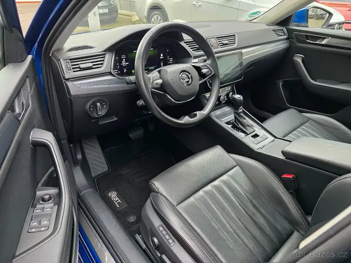 Skoda Superb 2022 photo 5