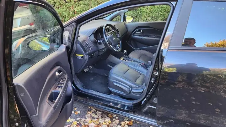 Kia Rio 2015 photo 4