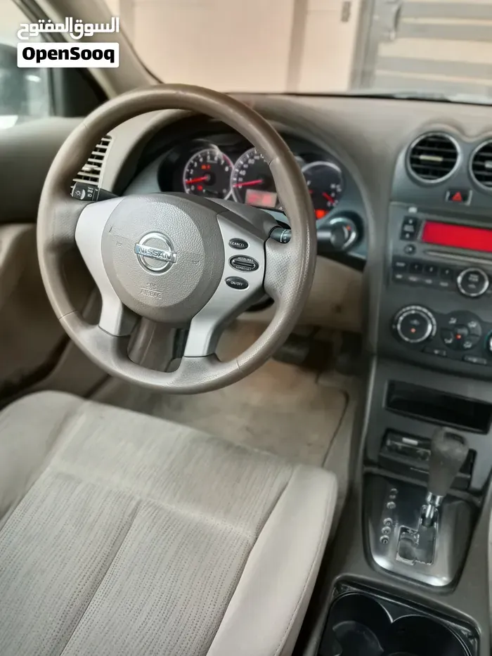 Nissan Altima 2012 photo 4