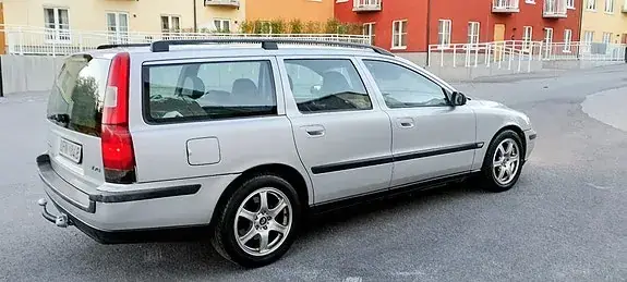 Volvo V70 2004 photo 3