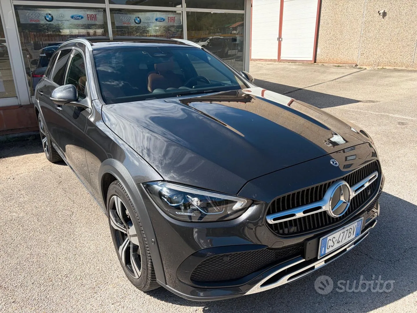 Mercedes-Benz C-Class 2023 photo 3