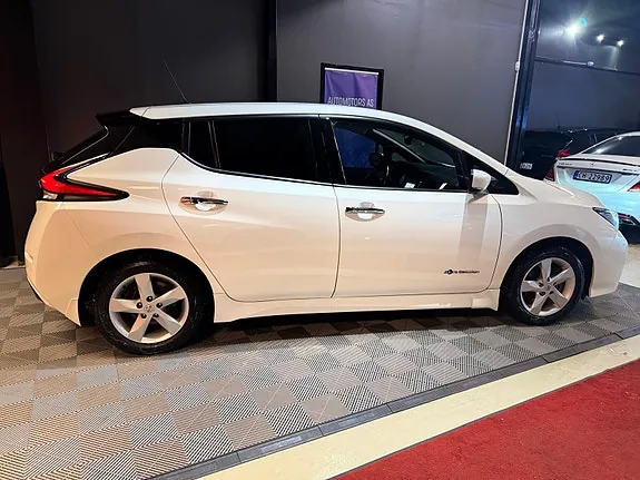 Nissan Leaf 2019 photo 4