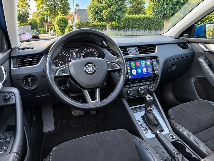 Skoda Octavia 2014 photo 2