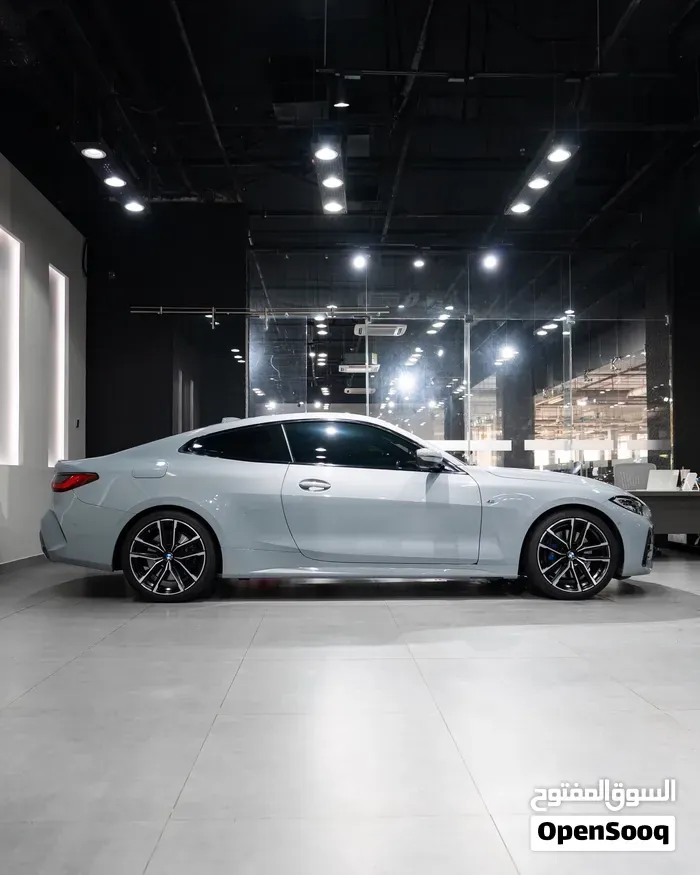 BMW 4 Series 2023 photo 2
