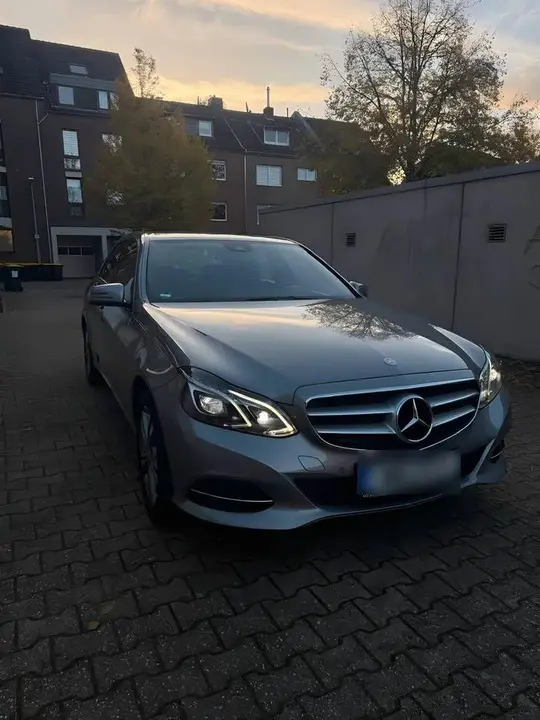 Mercedes-Benz E 250