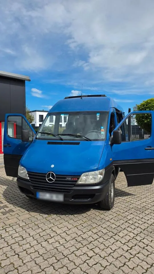 Mercedes-Benz Sprinter