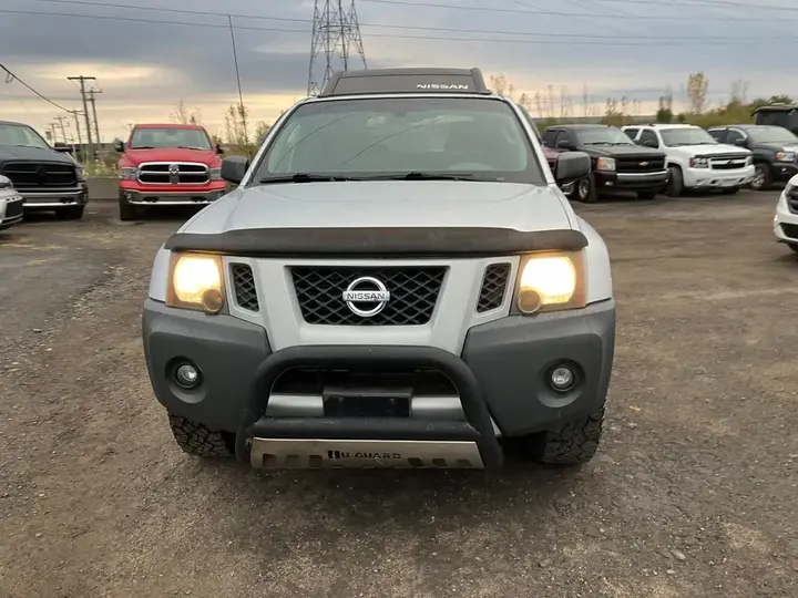 Nissan Xterra 2011 photo 2
