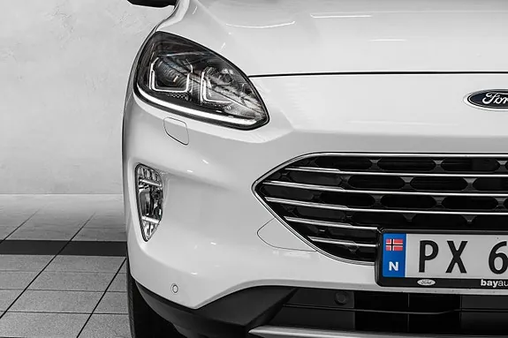 Ford Kuga 2021 photo 2