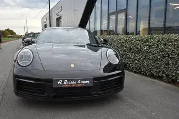 Porsche 911 2019 photo 2