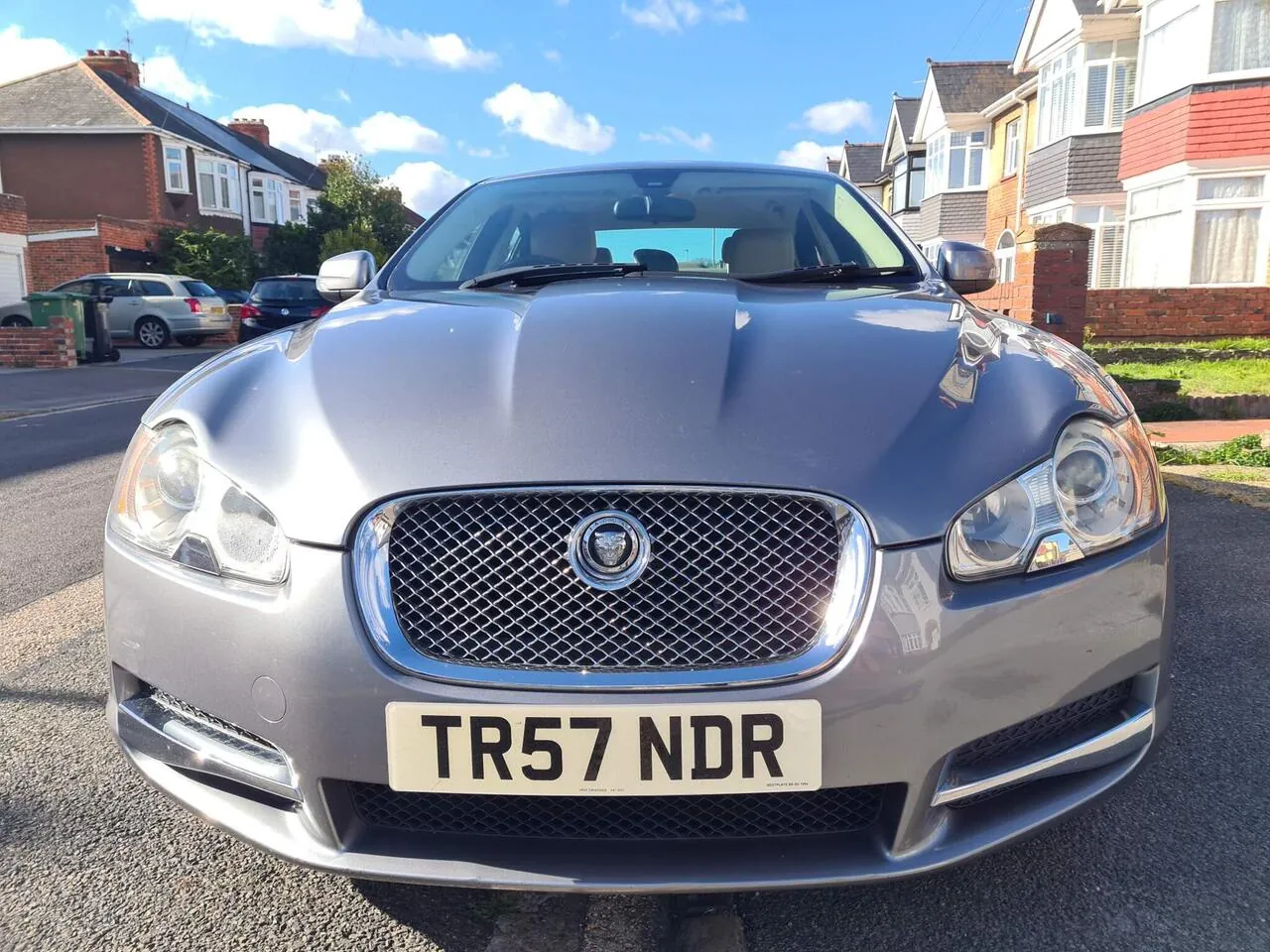 Jaguar Xf 2009 photo 2