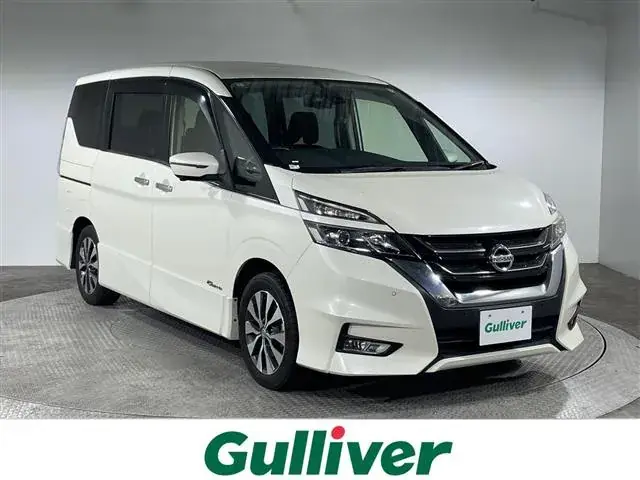 Nissan Serenade