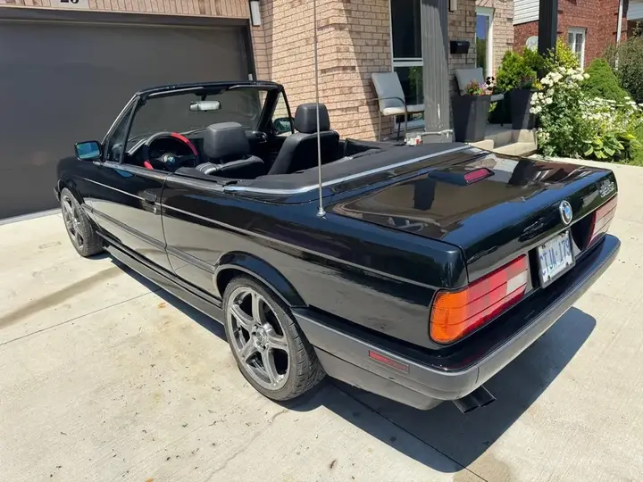 BMW 325I 1992 photo 4