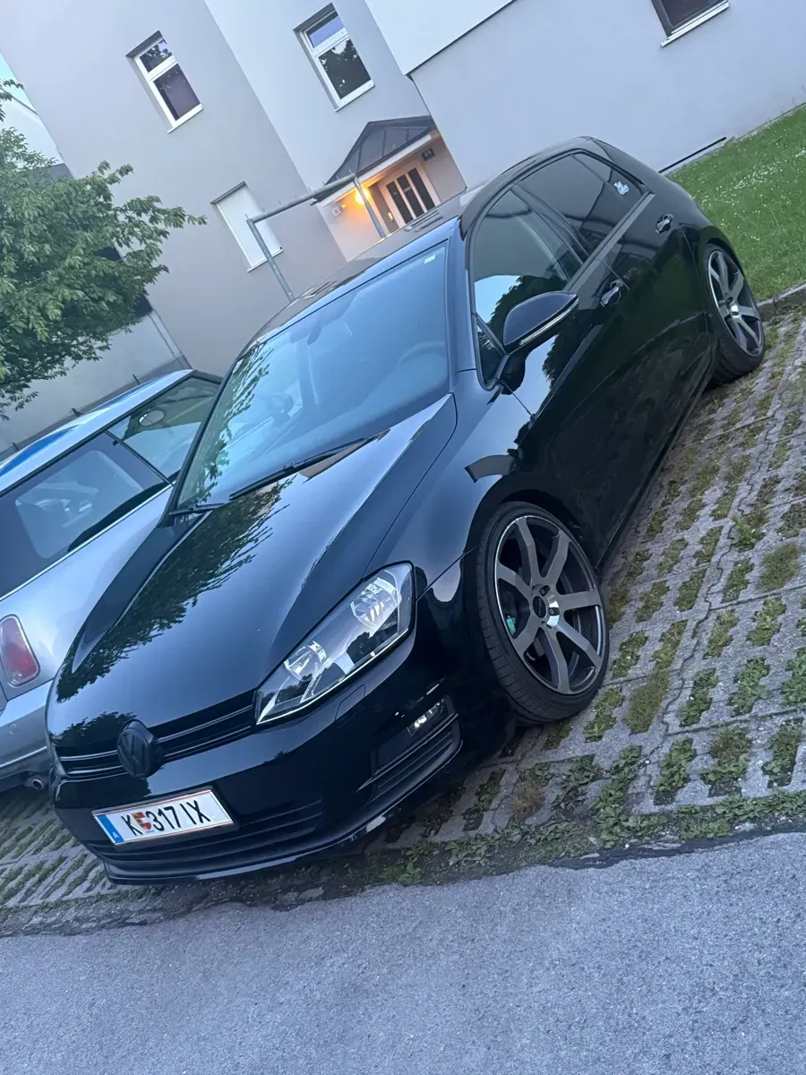 Volkswagen Golf 2014 photo 2