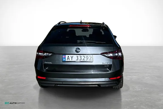 Skoda Superb 2017 photo 3