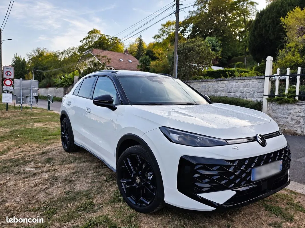 Volkswagen T-Roc 2026 photo 2