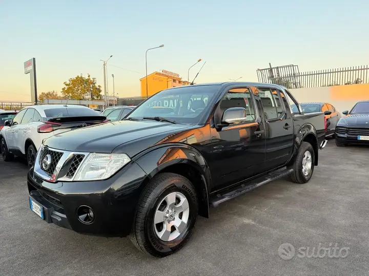Nissan Navara 2013 photo 3