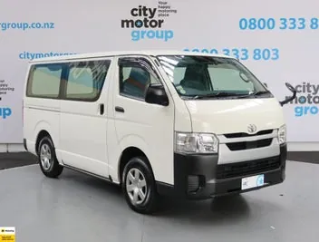 Toyota Hiace 2020 photo 2