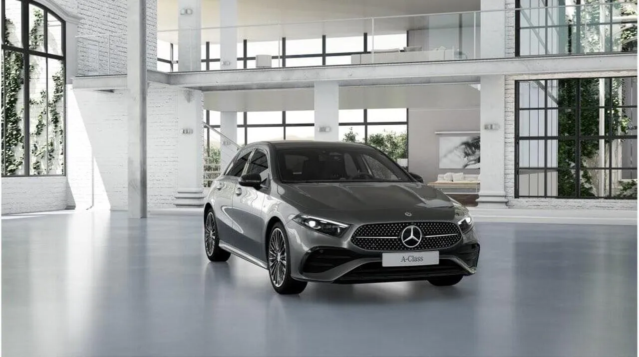 Mercedes-Benz A-Class photo 2