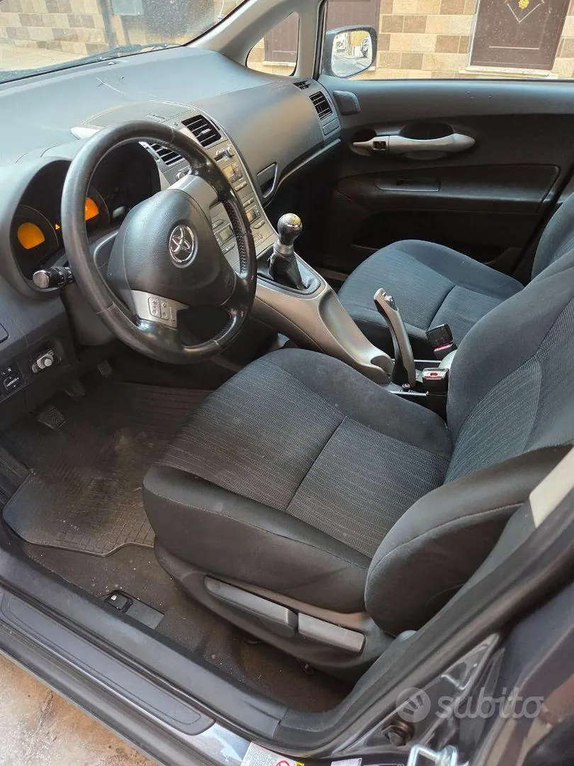 Toyota Auris 2007 photo 5
