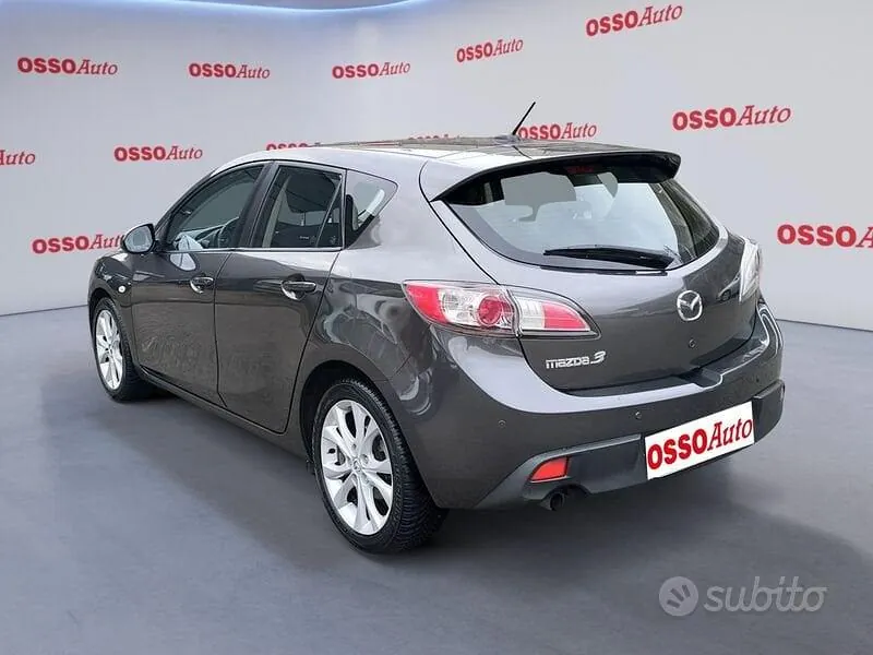 Mazda Mazda3 2011 photo 4