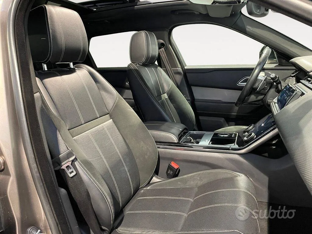 Land Rover Range Rover Velar 2019 photo 4