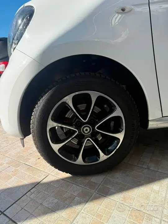 Smart Forfour 2017 photo 5
