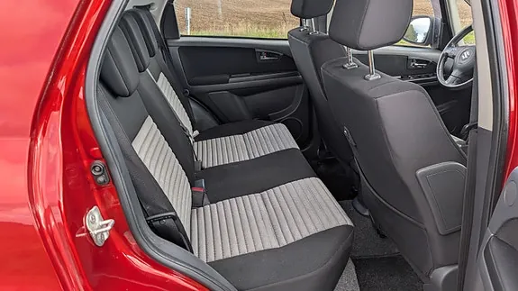 Suzuki Sx4 2012 photo 4
