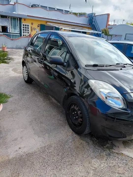 Toyota Yaris 2009 photo 5
