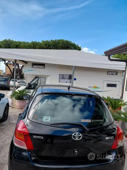 Toyota Yaris 2009 photo 3