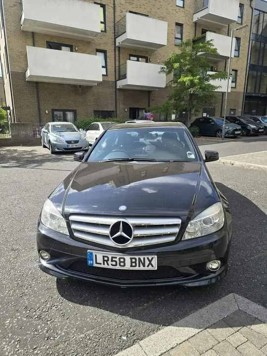 Mercedes-Benz C-Class 2008 photo 2