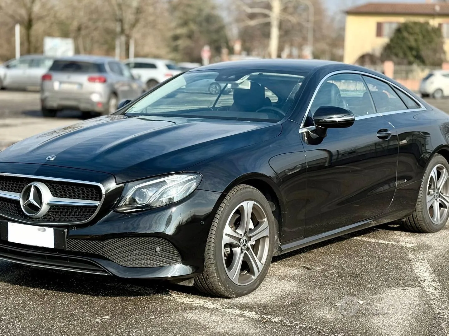 Mercedes-Benz E 220D