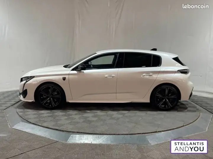 Peugeot 308 2021 photo 2