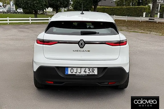 Renault Megane E-Tech 2023 photo 4